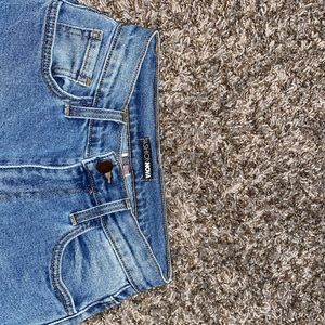 Fashion nova boyfriend jeans 👖